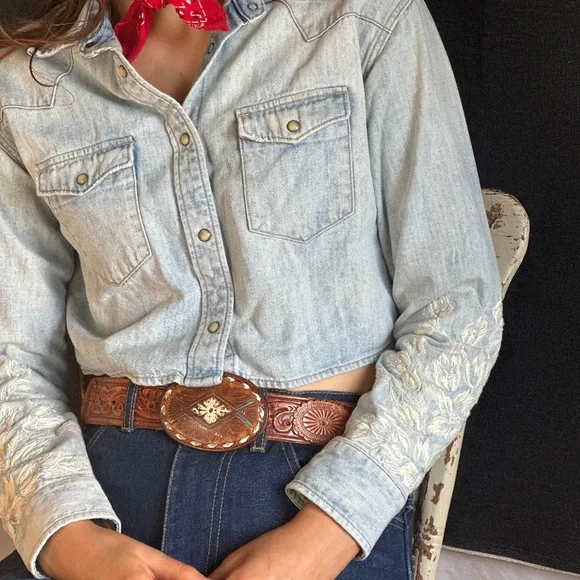 ALL SAINTS Flora Cropped Western Embroidered Snap Shirt XS EUC - Picture 5 of 7